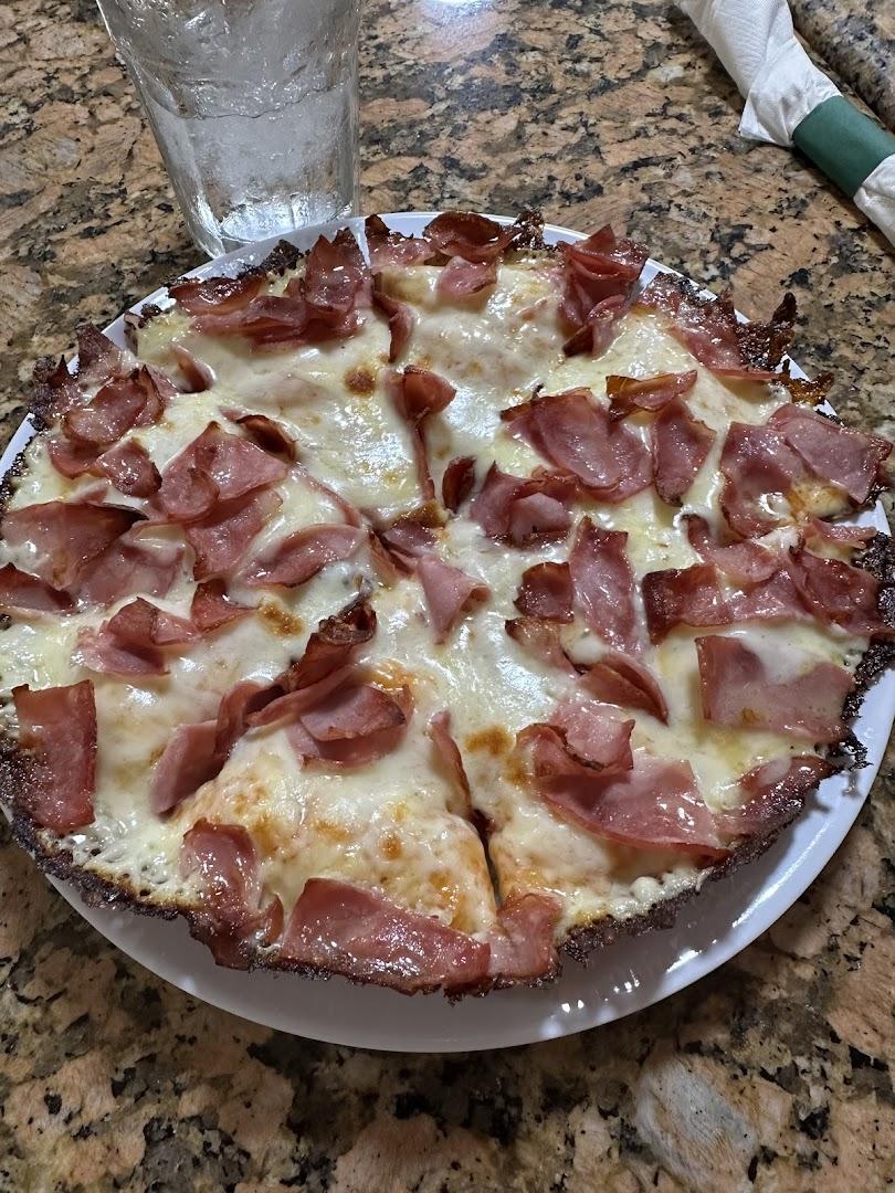 Star Chiguas Pizza 3 Queso / Cheese